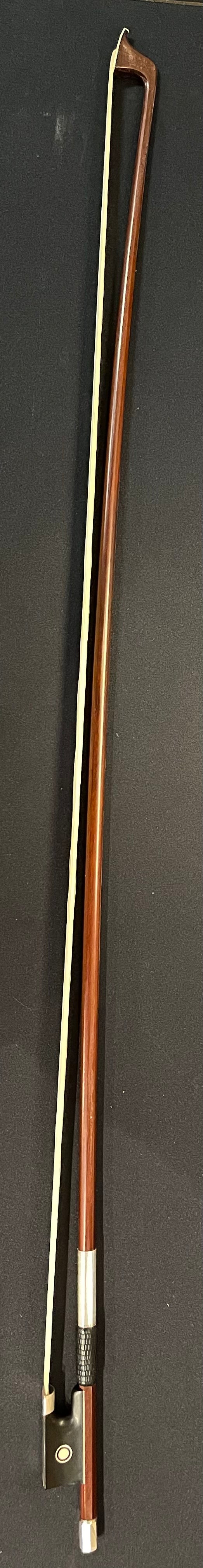 4/4 Violin Bow - DT28 Wood Model 280