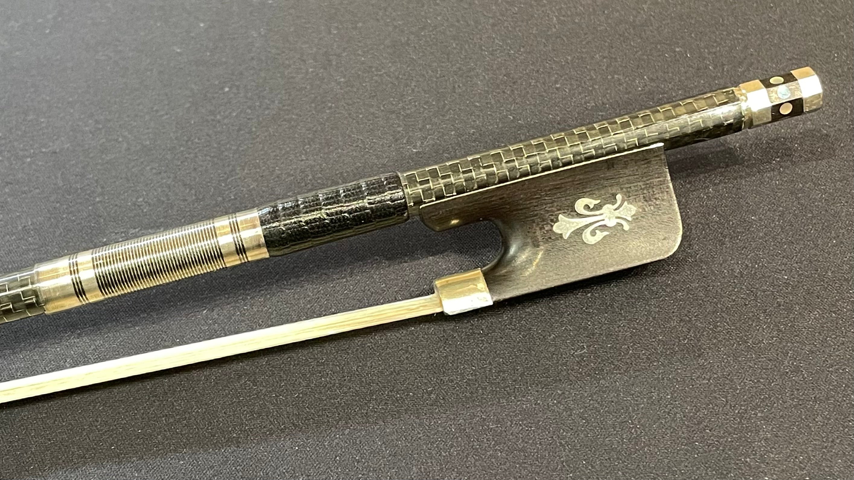 Full Size Viola Bow - Carbon Fiber St Fleur Model