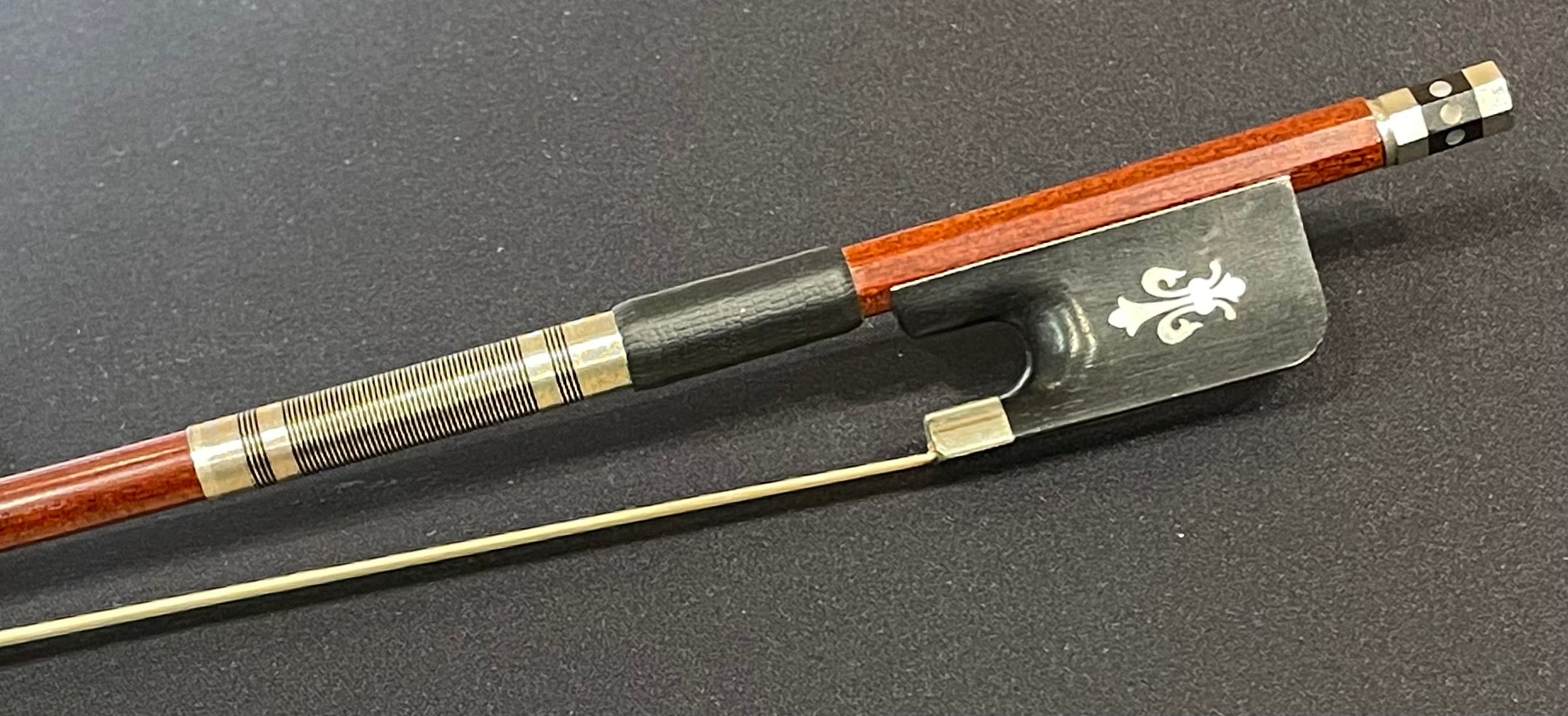 Full Size Viola Bow - Felix Natural Carbon Fiber Model
