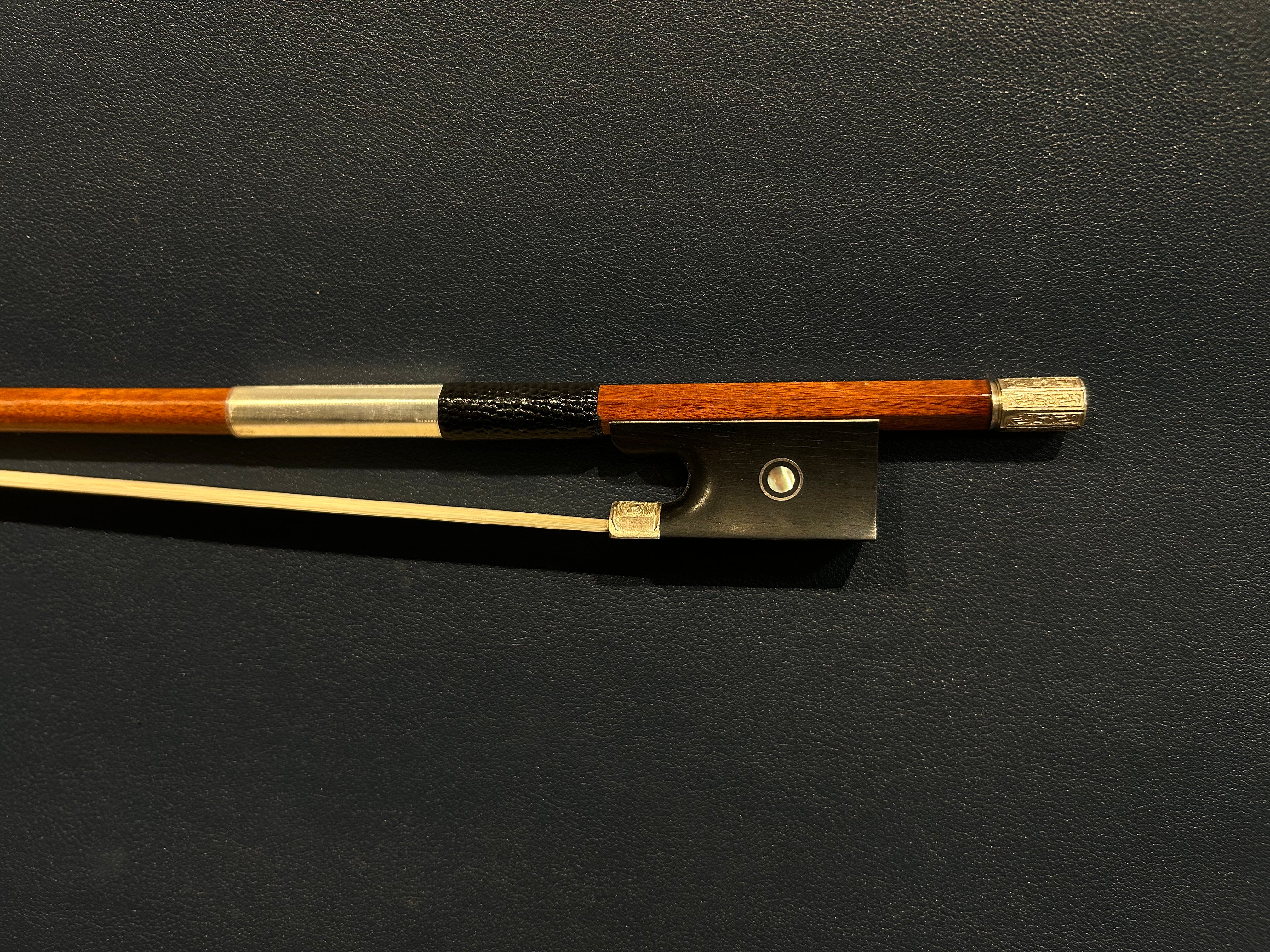 4/4 Violin Bow - TZXS Wood Model