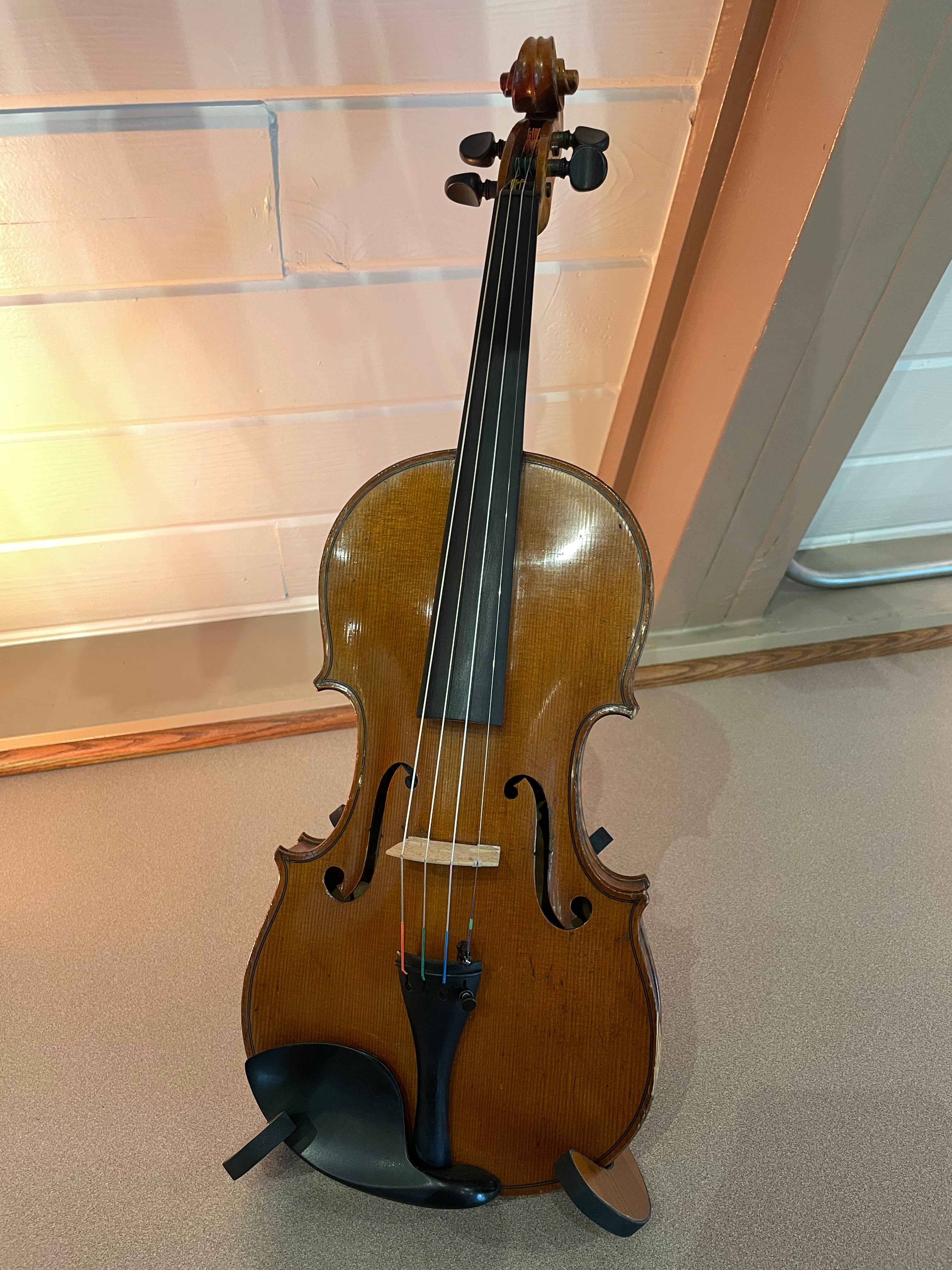 4/4 Violin Outfit - Andrea Verini (England 1891)