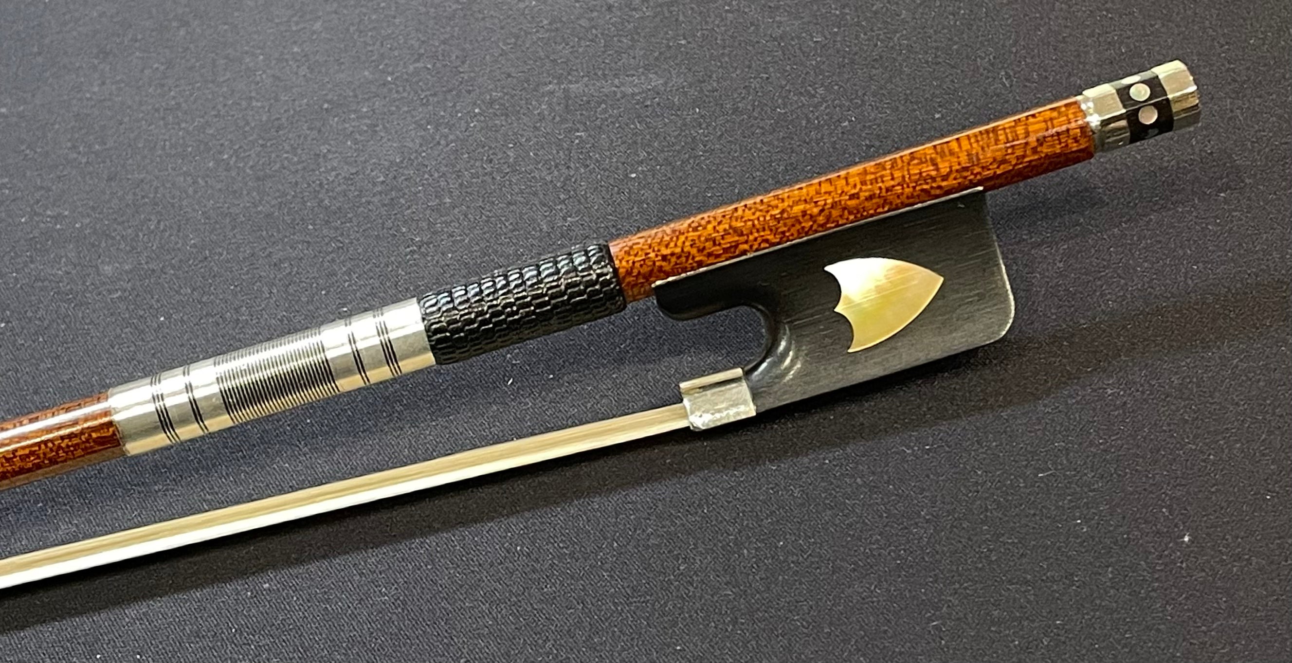 Full Size Viola Bow - CG Natural Carbon Fiber Model