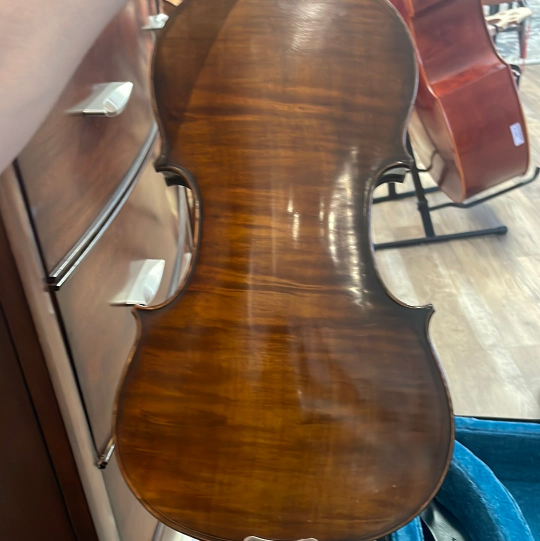 4/4 Violin Luther Strings $1800
