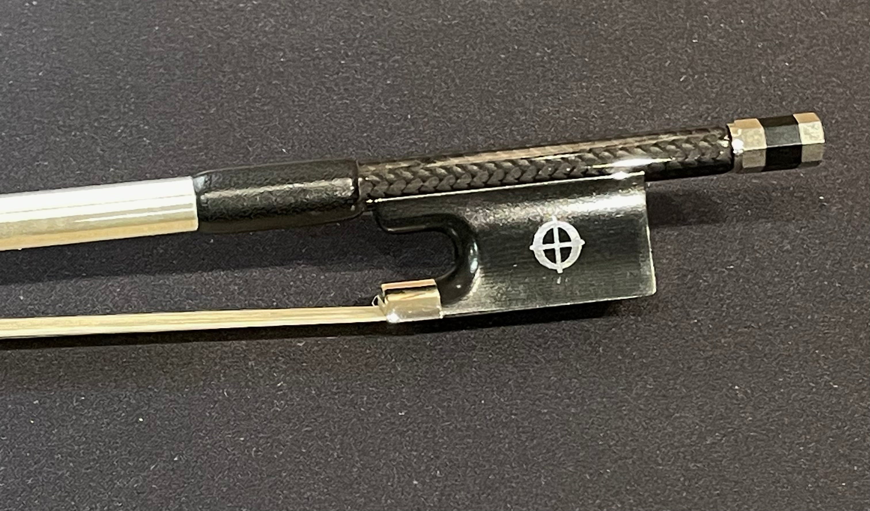4/4 Violin Bow - CodaBow Original, Diamond SX Model, Carbon Fiber