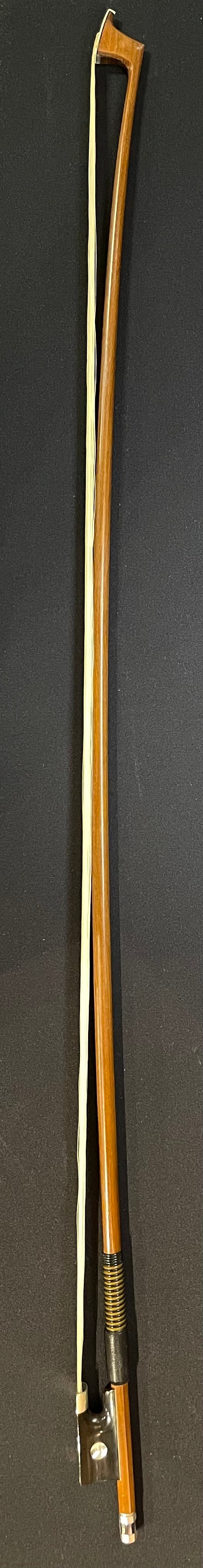 4/4 Violin Bow - DT45H Wood Model