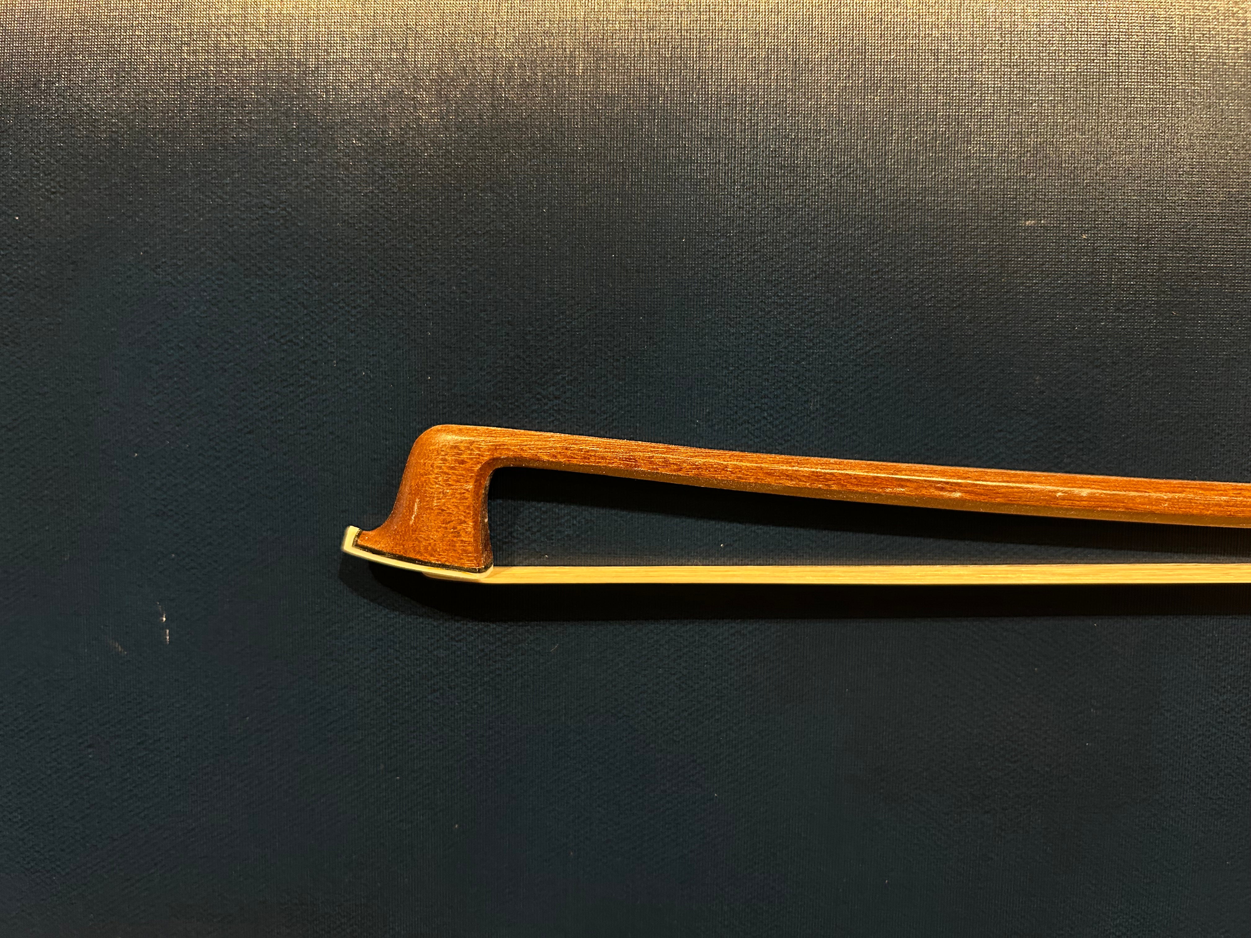 4/4 Violin Bow - LS Model 150