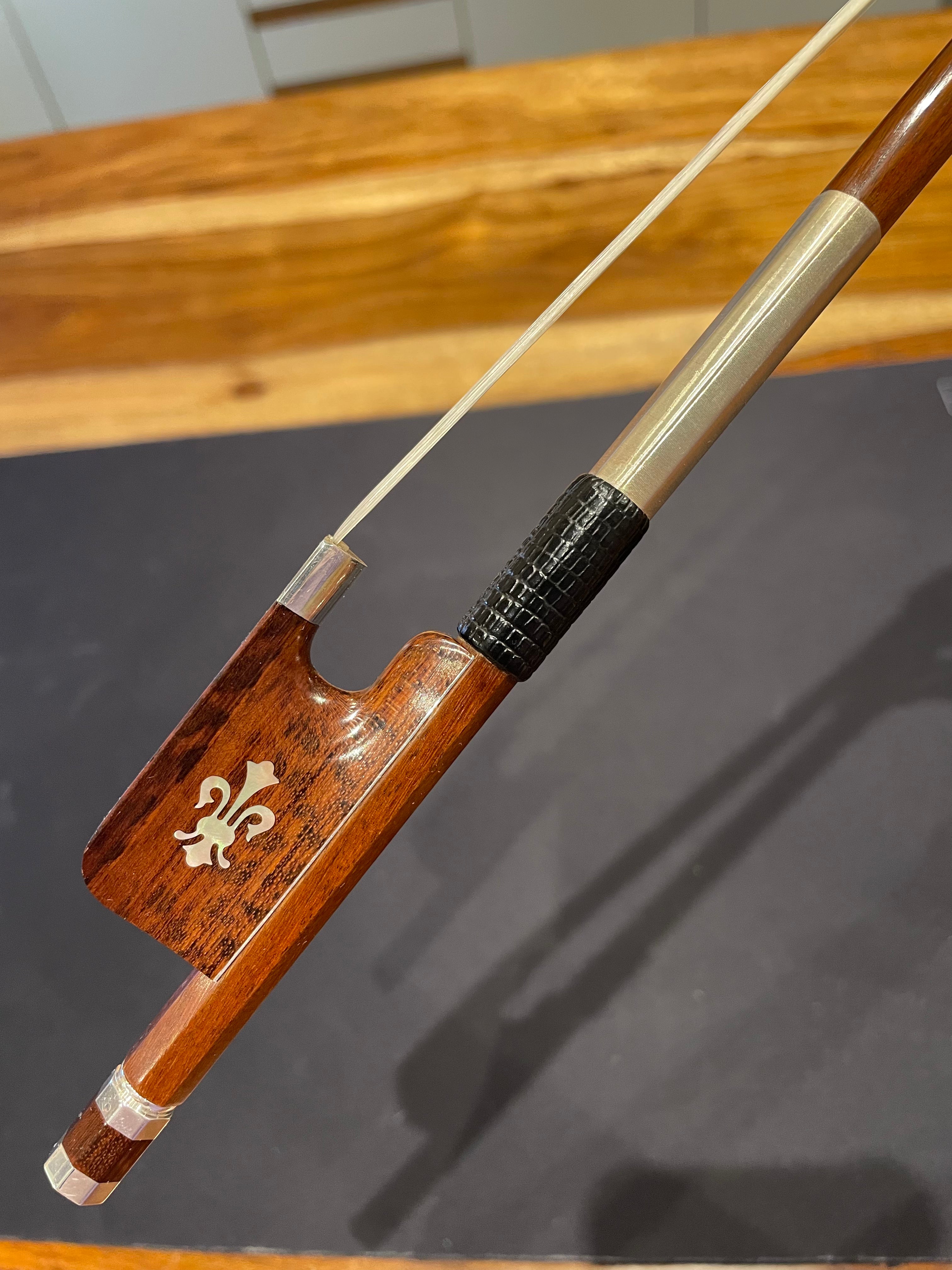 4/4 Cello Bow - Arcos Brasil Wood Model