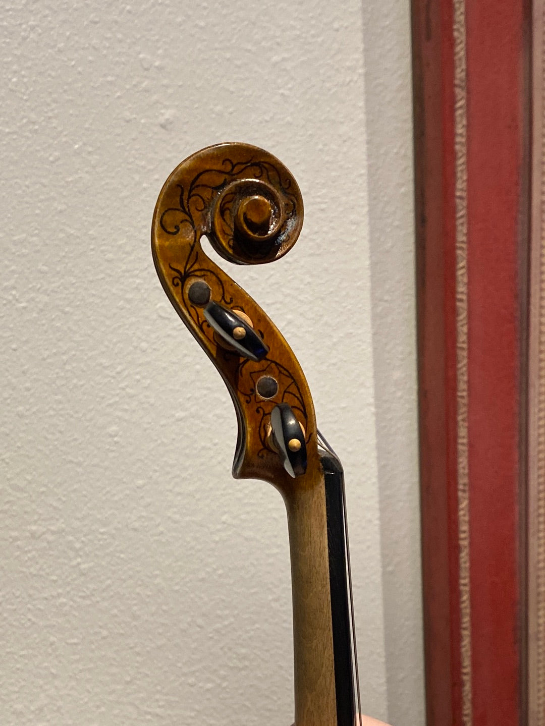 4/4 Violin Outfit - Decorative Inlay